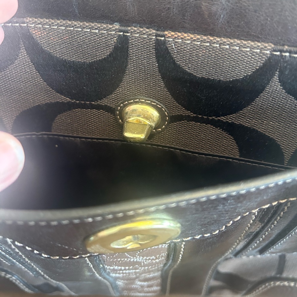 Coach Hampton Brown Signature Handbag - Picture 11 of 13